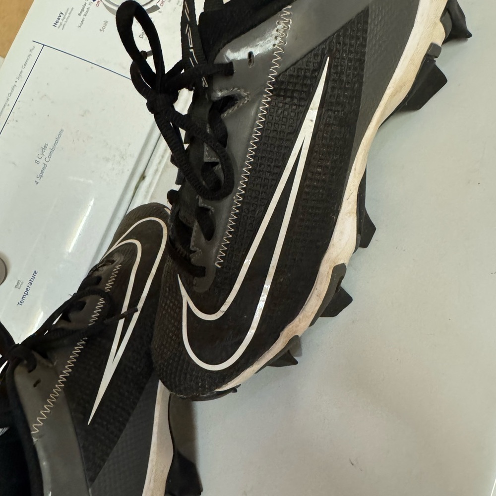 Nike Black and White Sports Cleats
